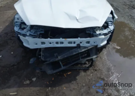 2017 Ford Focus Se z USA, uszkodzony, nr VIN 1FADP3K21HL202858